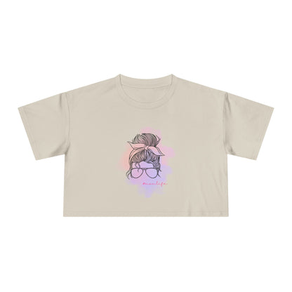 Women's Crop Tee with Messy Bun Sunglasses Mom Life